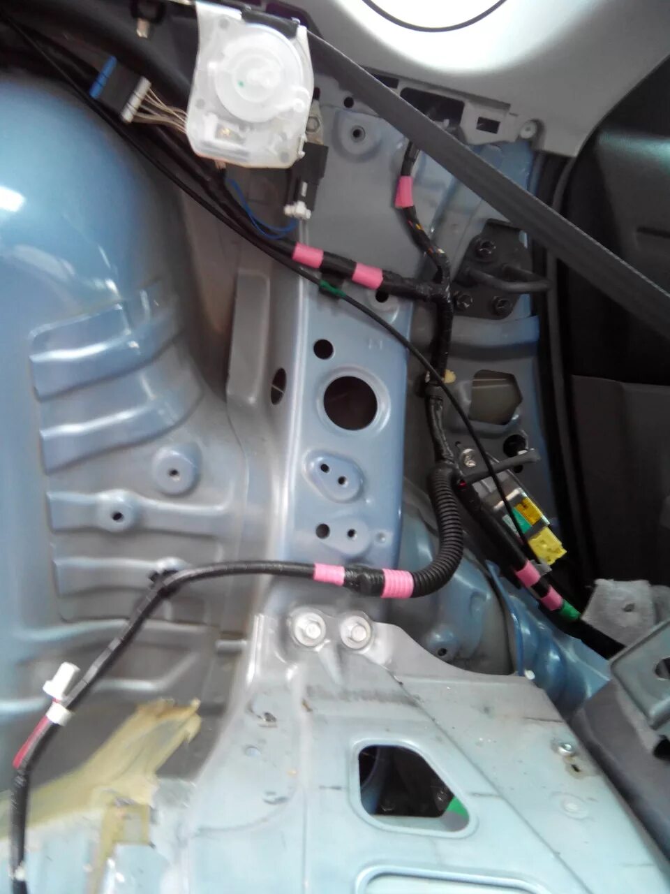 Prius 20 подключение камеры Новая магнитола NSZT-W62G и камера Toyota Prius (30), 1,8 л, 2010 года аксессу