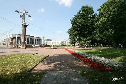 Александровском сквере