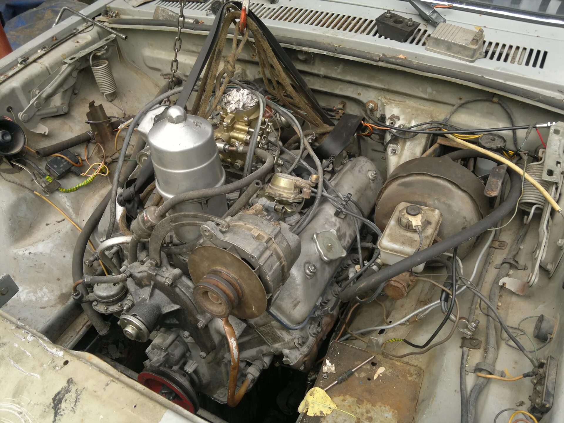 Газ 24 v8 змз. Волга с двс газ 53. Волга 3102 v8 змз. Газ 24 с двс газ 53. Газ 53 мотор v8.