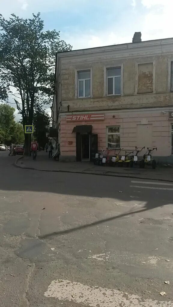 детский травмпункт 20. детский травмпункт 20. травмпункт казань. комарова 20 травмпункт. травмпункт картинки.