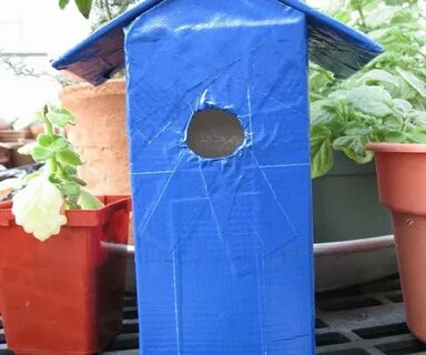 Скворечник из коробок