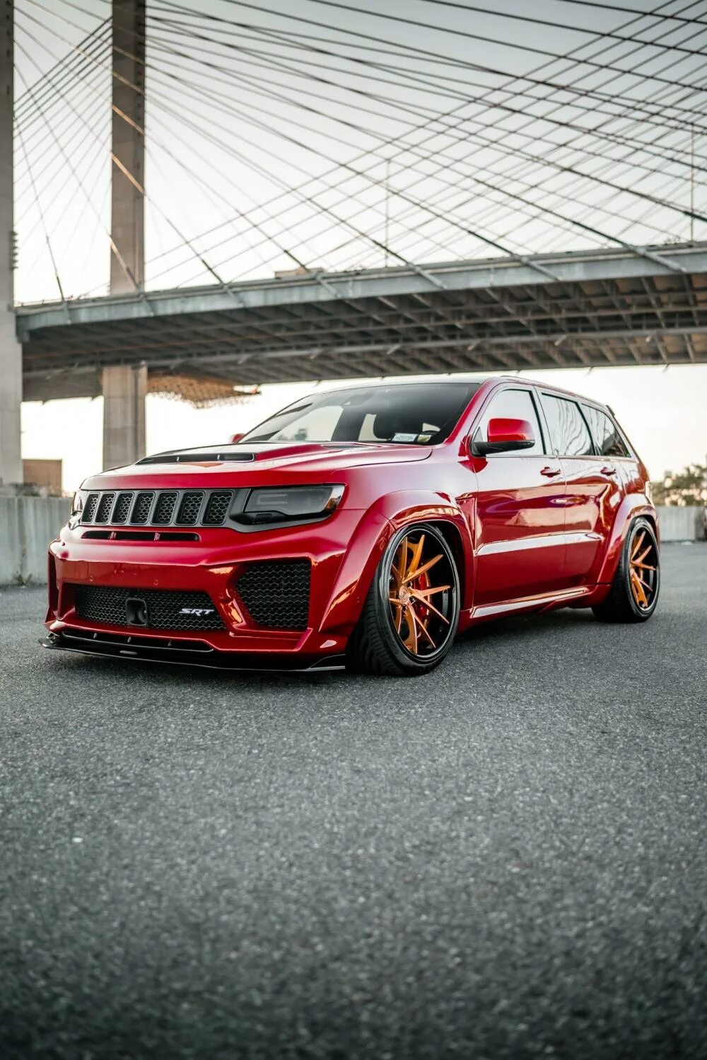 Гранд Чероки srt8. Jeep Grand Cherokee srt. Джип Гранд Чероки СРТ 8. Jeep Cherokee srt8.