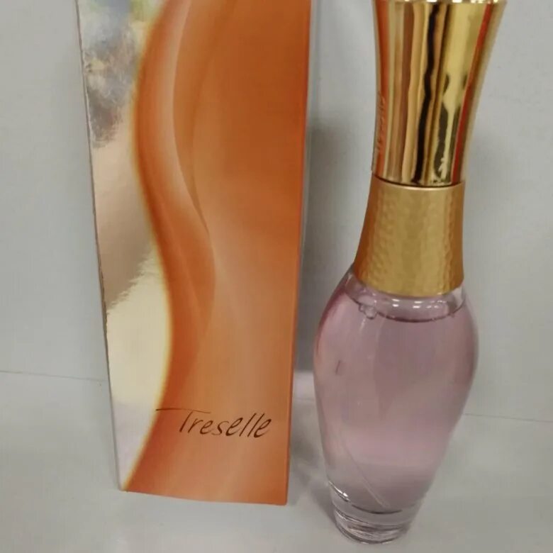 Туалетная вода Treselle Avon. Эйвон туалетная вода Treselle к. Духи трезель эйвон. Трисель духи эйвон.