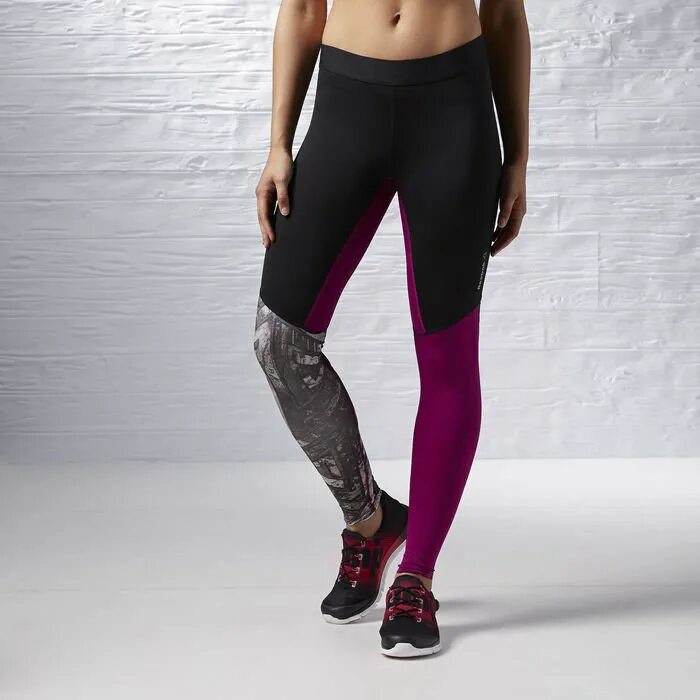 Лосины женские спортивные. Reebok speedwick легинсы женские. Тайтсы и легинсы. Тайтсы ts lux bold tight- punber. Легинсы андрер армор.