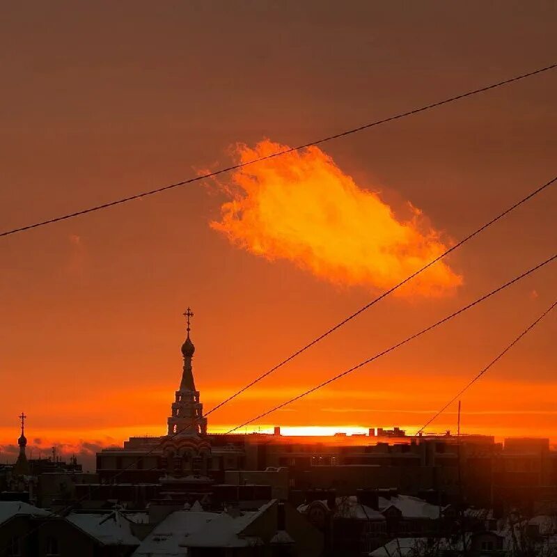 Рассвет воронеж. Солнце в окне. Рассвет в воронеже сегодня. Рассвет воронеж. Рассвет воронеж сегодня.