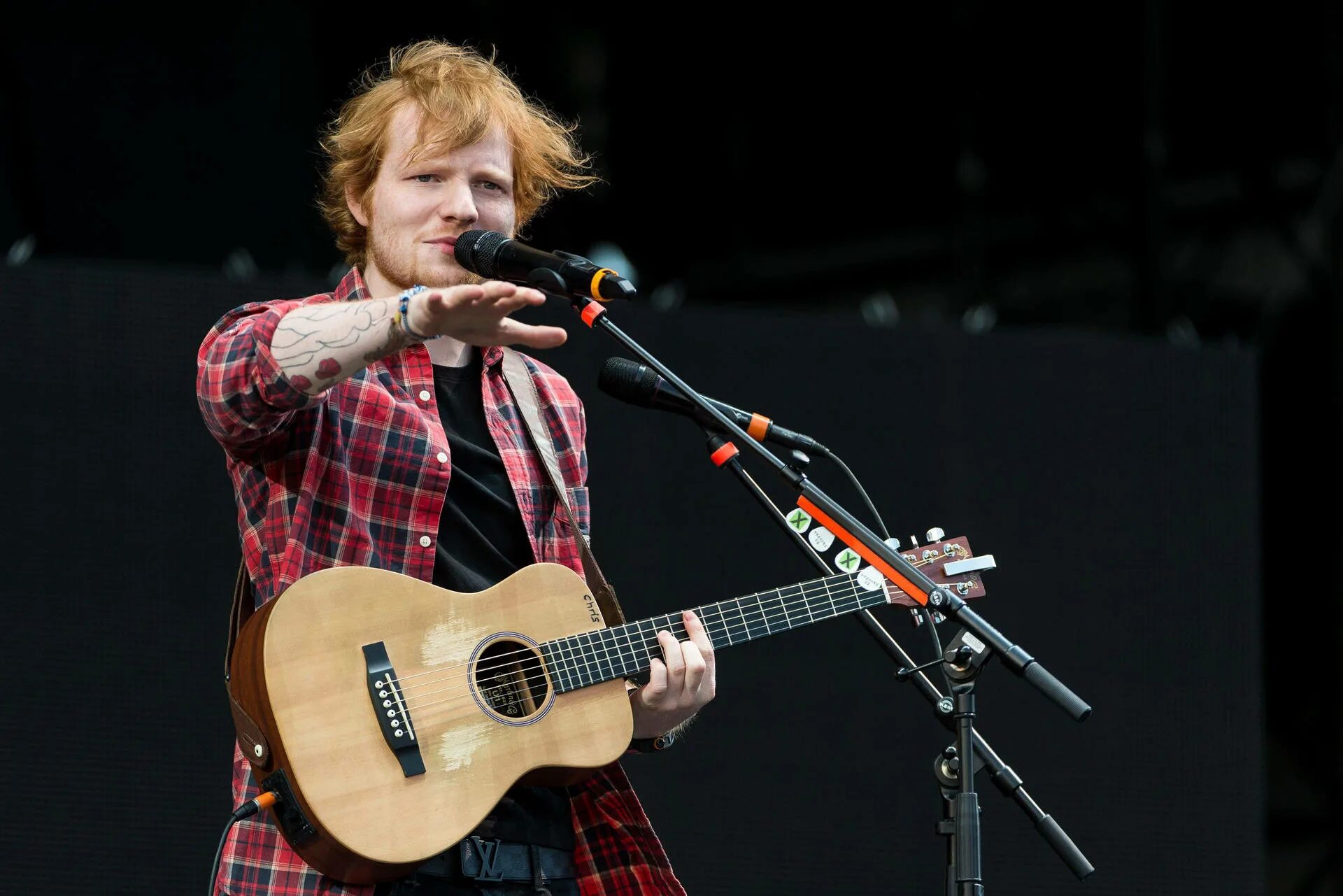 Ed sheeran 2023. Ed sheeran. Ed sheeran. Ед музыка. Фрэнк «ирландец» ширан.
