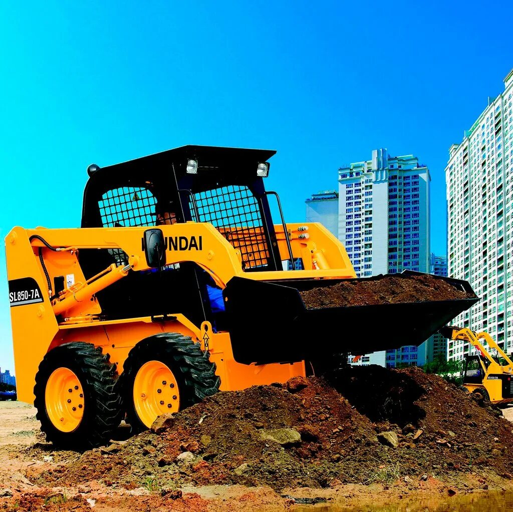 техмашюнит. техмашюнит. центральный склад. техмашюнит. экскаватор-погрузчик hyundai h940s-4ws.