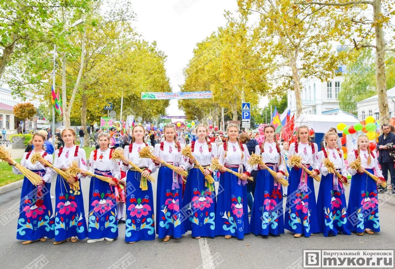 Клубы кореновска. Кореновск Краснодарский край. Парк города Кореновска. Краснодарский край Кореновск станица. Город Кореновск Кореновский район.