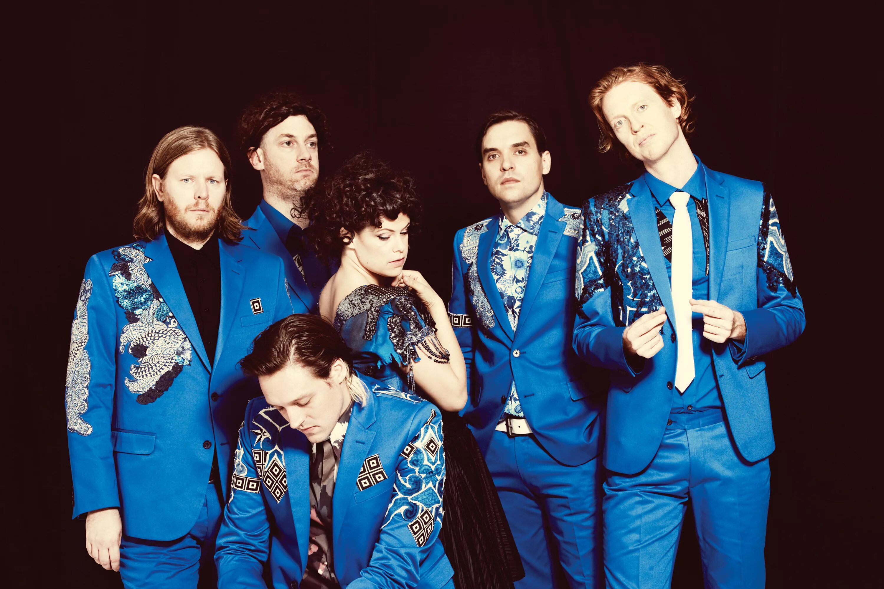 Arcade fire солист. Arcade fire "arcade fire". Arcade fire "arcade fire". Инди рок arcade fire. Arcade fire 2013.