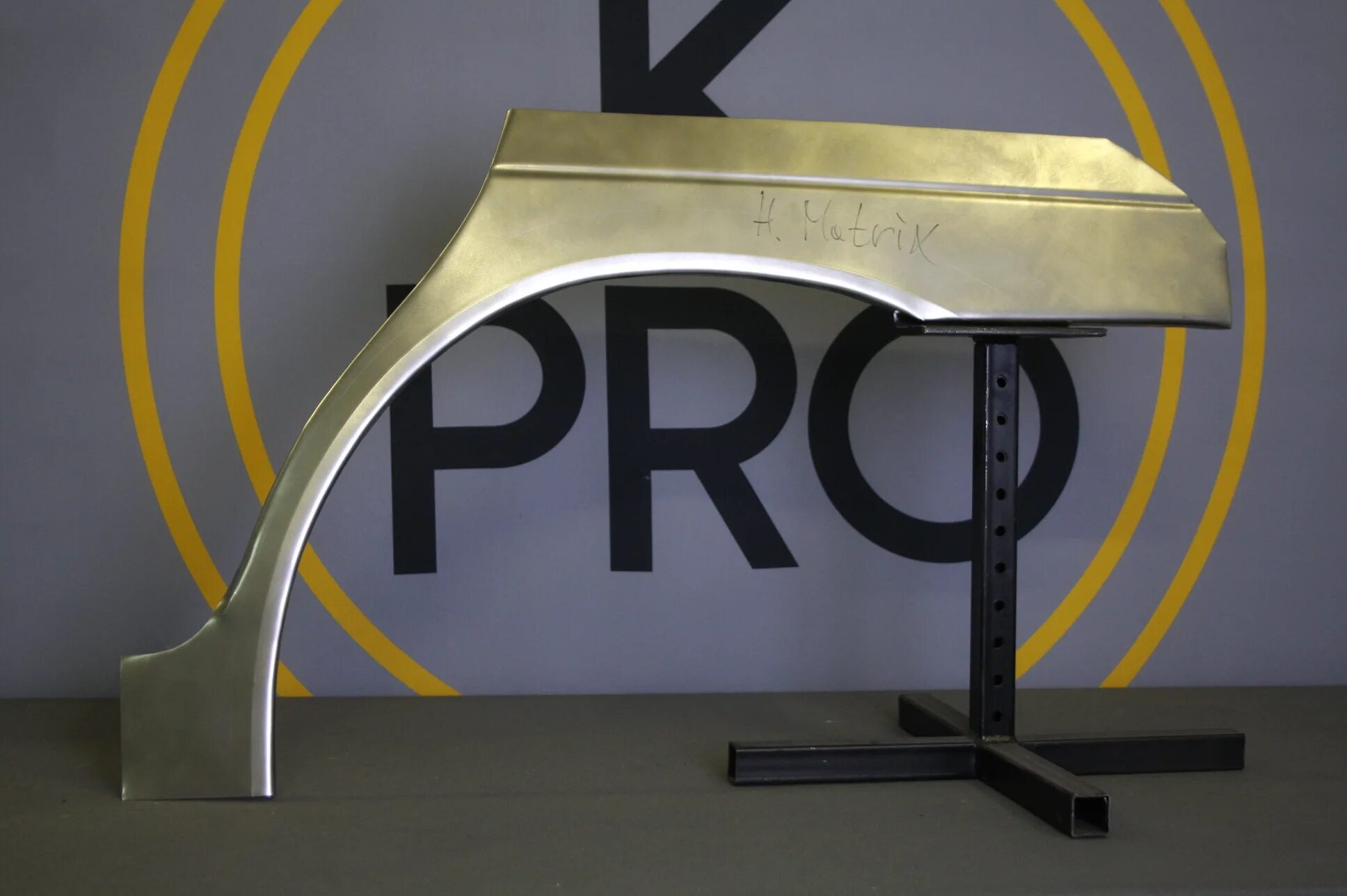 Матрикс арки. Ремонтная арка акцент тагаз. Hyundai matrix 2008 ремонтная арка артикул. Ремонтная вставка заднего крыла хендай матрикс. Коррозия арок задних на фиат альбеа.