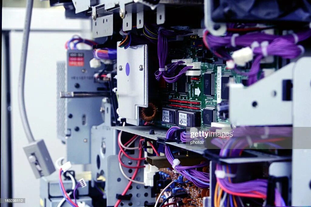 Inside the computer. Аудиосистема компьютера внутри. Внутренняя компьютера. Картинки внутри компьютерных процессов. Inside the Computer фото.