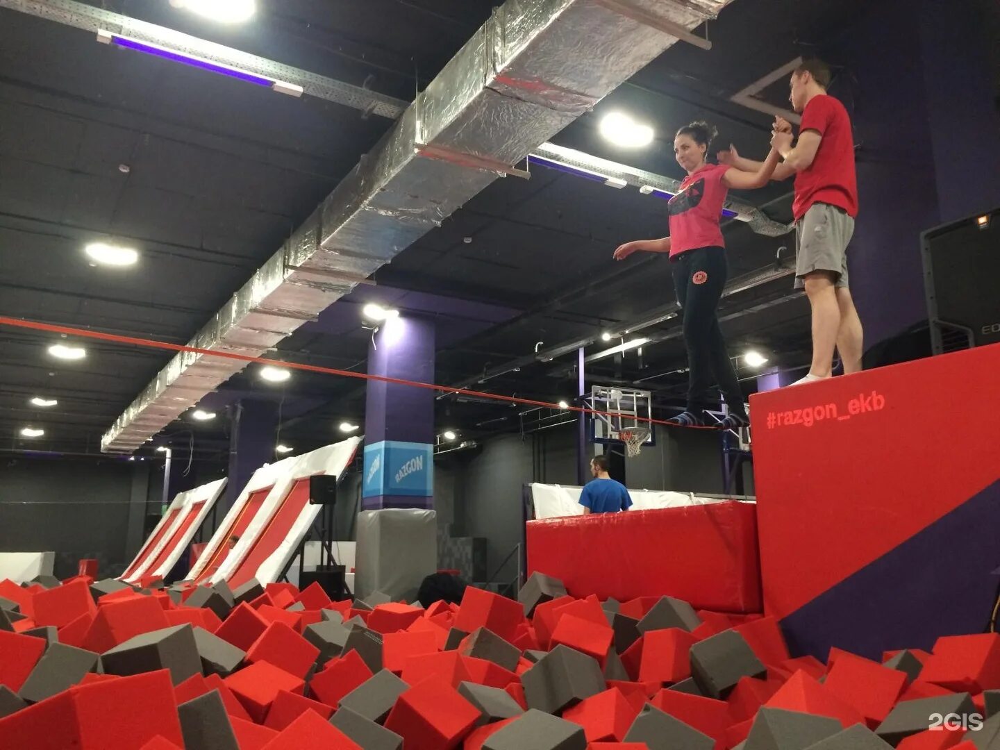 алатырь екатеринбург батутный парк razgon. разгон алатырь екатеринбург. Razgon батутный парк екатеринбург.