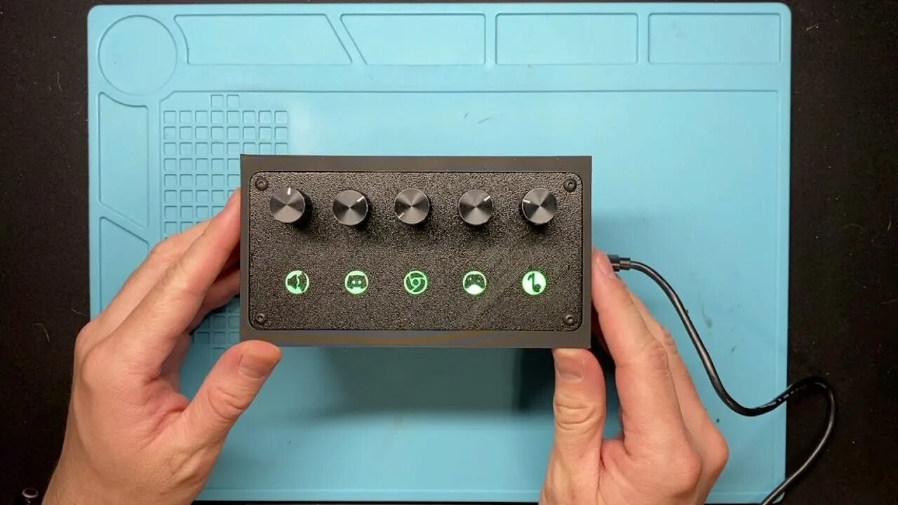 Sound controller. Миксер на ардуино. контроллер soundstream vav-4. volume controller. мьюзик кабель волум контроллер.