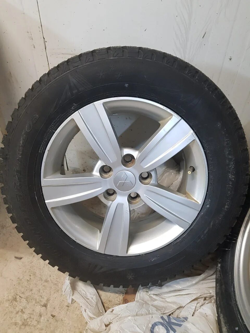 Dunlop Ice 03. Данлоп грандтрек айс 3. Зимняя резина на Мицубиси АСХ. Dunlop Grandtrek ice03 drive2.