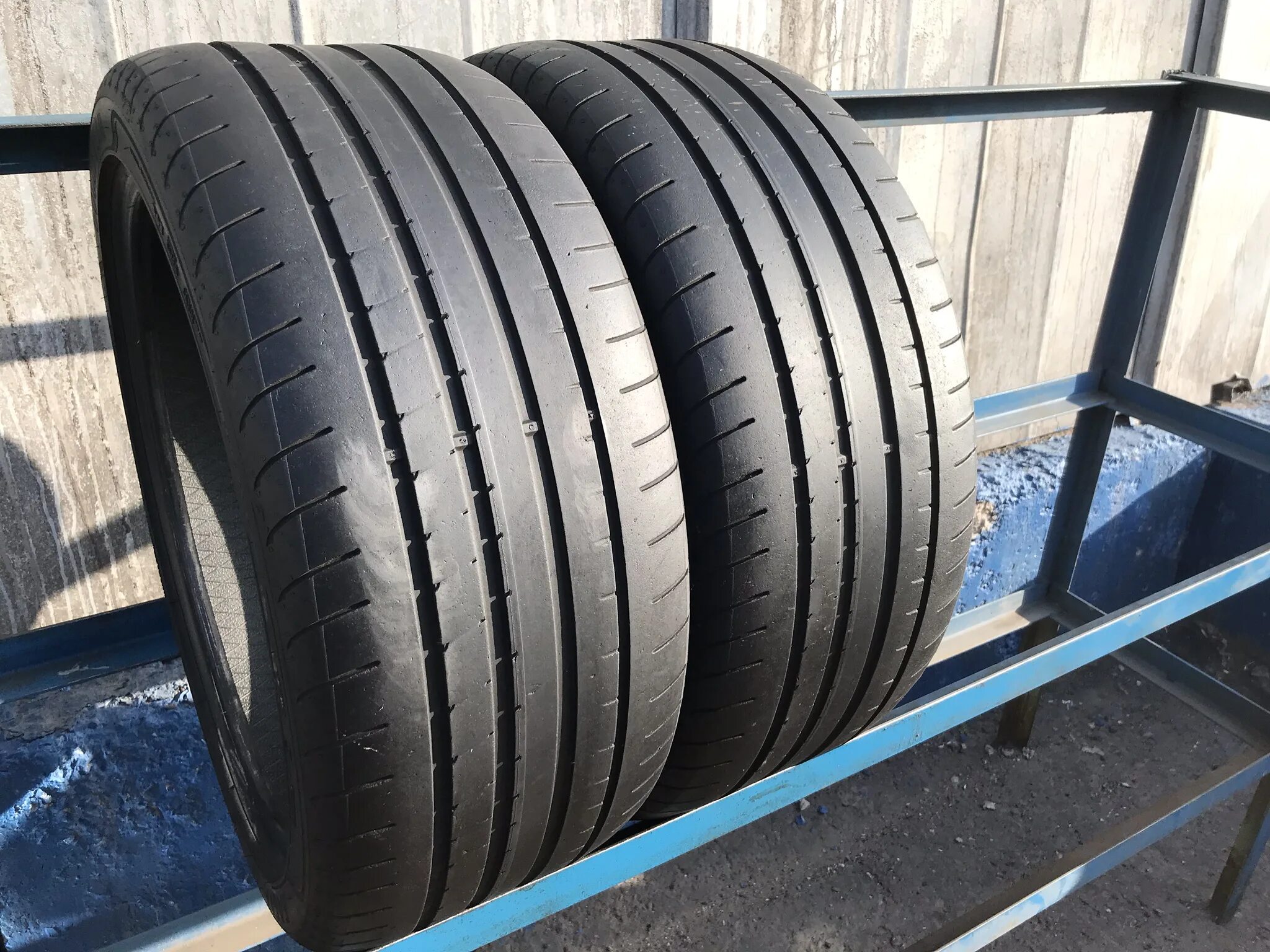 Резина 245 б у. Bridgestone Turanza t005 RUNFLAT. 245/40 R20. 245 40 20 Летняя резина. Гудиер 245/40/20.