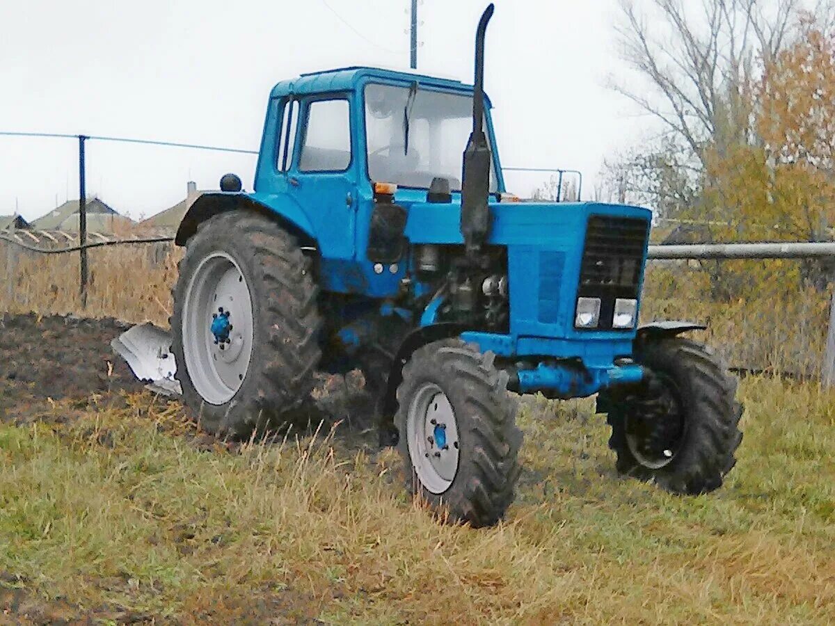 Трактор ру бу мтз. МТЗ 82 1982. МТЗ 82 синий. Трактора МТЗ 82 1982 года. Восстановленный МТЗ 82.