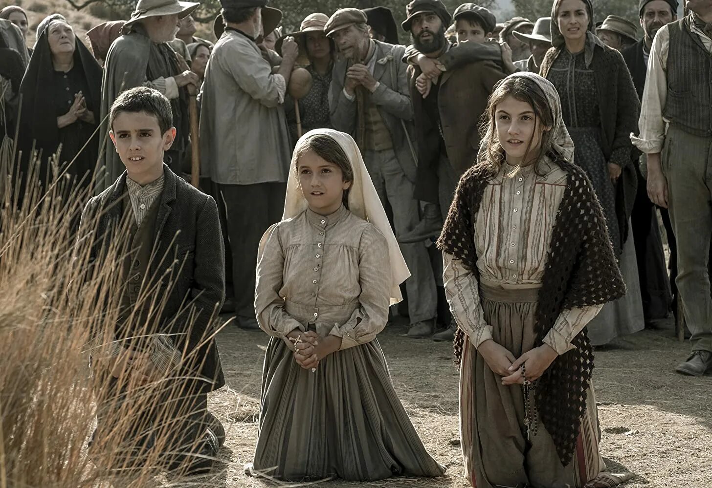Явление 1917. Явление фильм фатима. фатима фильм 2025. «явление» fatima (драма), 2025. явление фильм 2025.