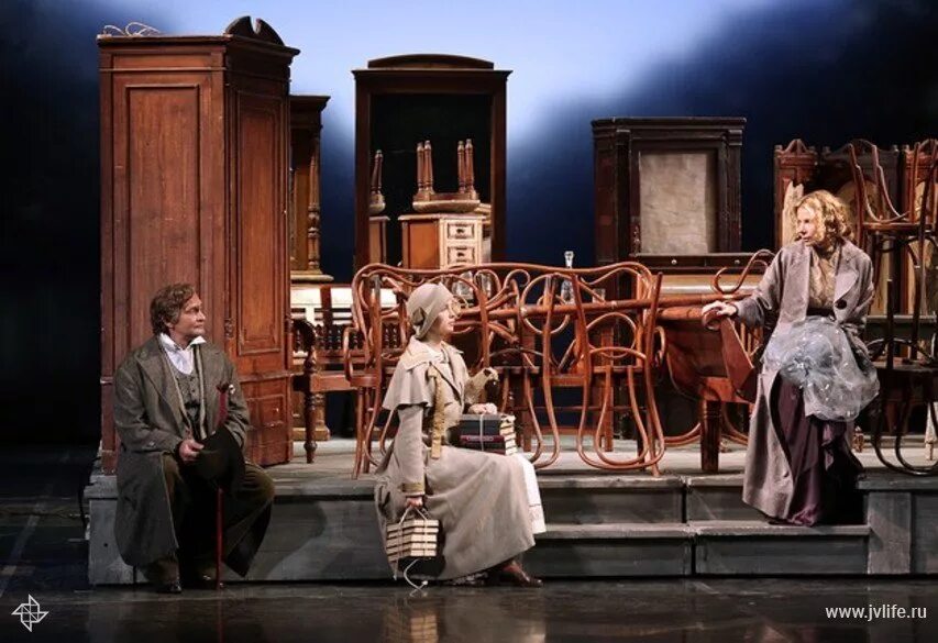 Театр моссовета вишневый сад. Вишневый сад спектакль моссовета. Вишневый сад спектакль театра моссовета. Вишневый сад спектакль театра моссовета. Спектакль вишневый сад кончаловского.