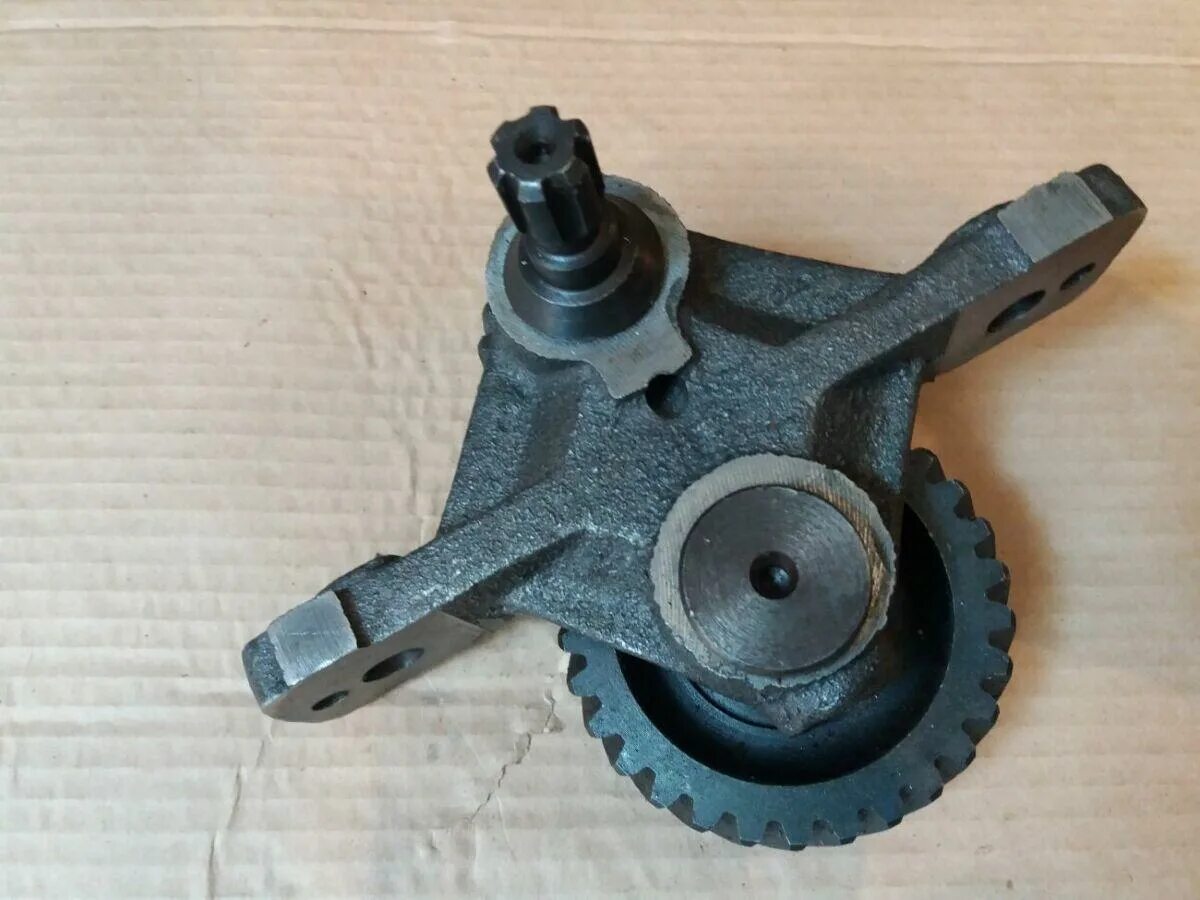 привод нш10 на трактор т-40. т-150 масляный насос гидравлический. нш-32м-3 насос шестеренный (гидросила). нш -100 сдвоенный с нш32. привод нш 10 т-40.