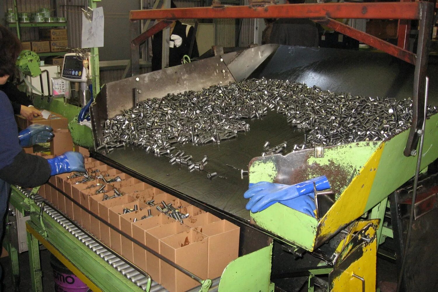 Первичная механическая обработка овощей. Сортировщик почта россии. Лазерный оптический сортировщик воронежсельмаш. Сортировка обработка. Сортировка пластика на заводе.