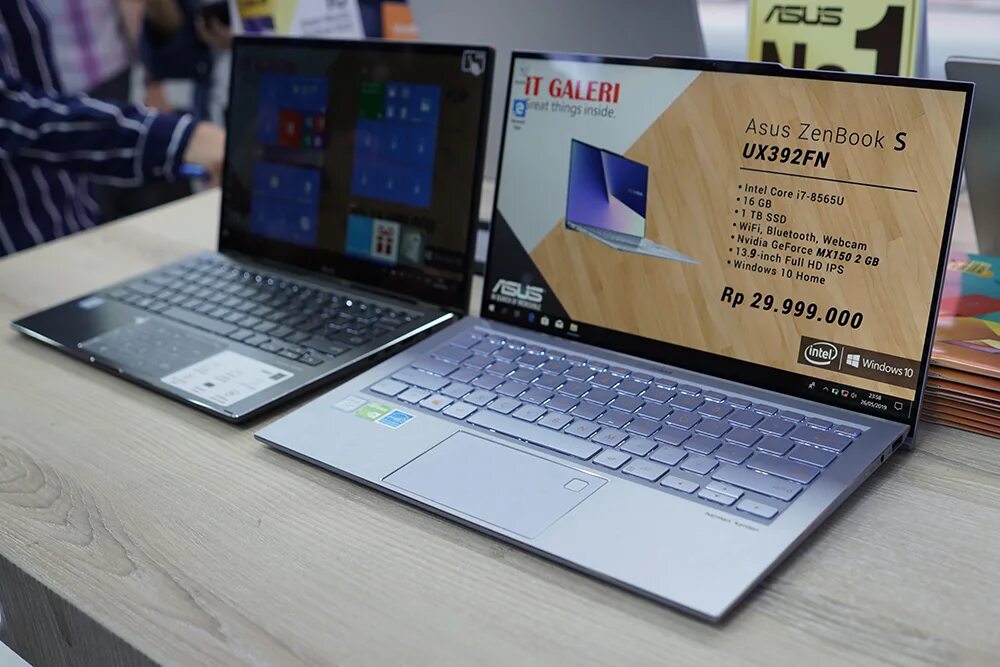 Asus zenbook ryzen 5. ASUS ZENBOOK размер коробки. M2 диск для ZENBOOK. Финал розыгрыша ASUS ZENBOOK ux305ca. ASUS ZENBOOK 14 where Ventilation.