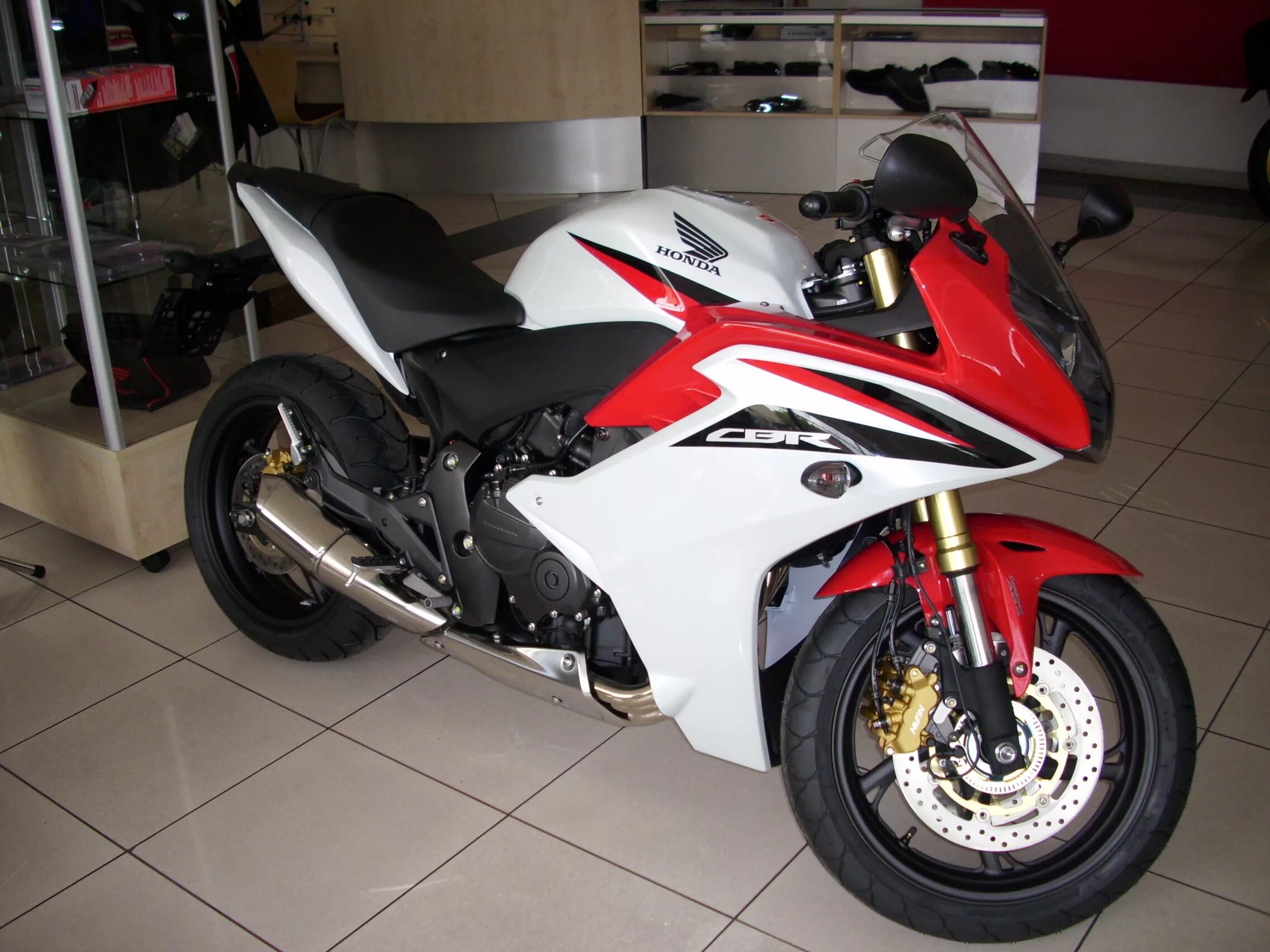 Honda sbr. Honda cbr600f. Honda cbr600f 2011. Хонда СБР 600. Хонда СБР 600рр.