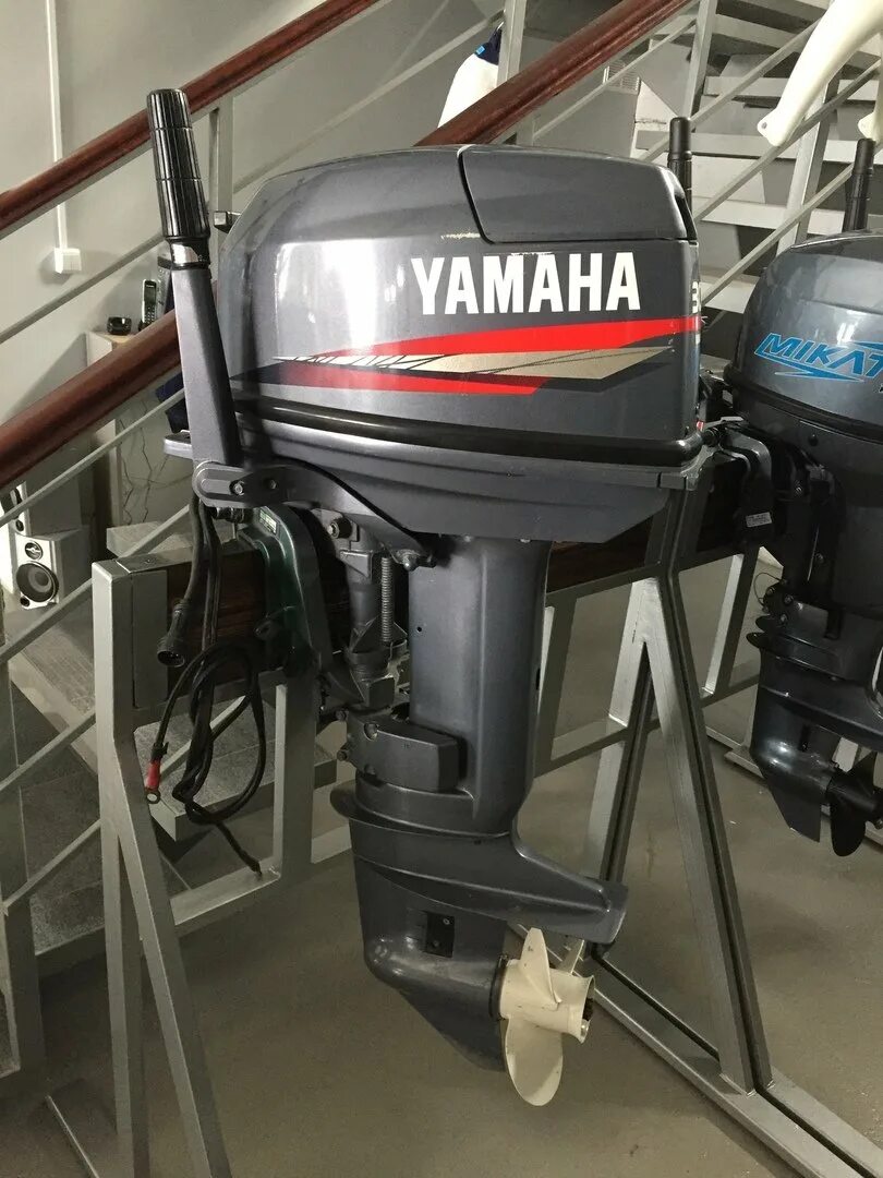 Yamaha 30 купить. Лодочный мотор Yamaha 30. Yamaha 30 HWCS. Лодочный мотор Ямаха 2т 30. Лодочный мотор Ямаха 30 двухтактный.