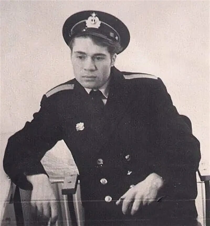 Четвертнов мичман читать. Командиры подводной лодки к 19. мичман вмф.