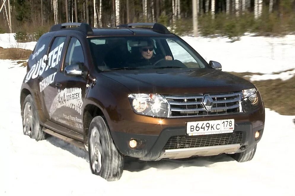 Renault Duster 4. Рено Дастер 4вд. Рено Дастер 2.0 4х4. Дастер 4 ВД. Дастер 2014 2.0 4х4