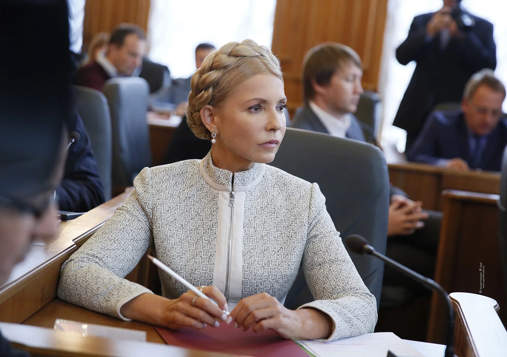 Юля тимошенко в молодости. Григян юлия владимировна. Юлия владимировна тимошенко в молодости. Владимир абрамович григян. Юлия тимошенко 2010.