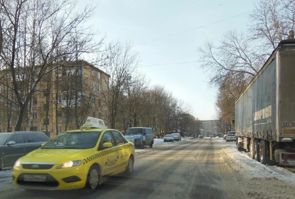 Смоленское такси номер телефона. Такси Смоленск. Смоленский таксопарк. Такси Смоленская. Музыкальное такси Смоленск.