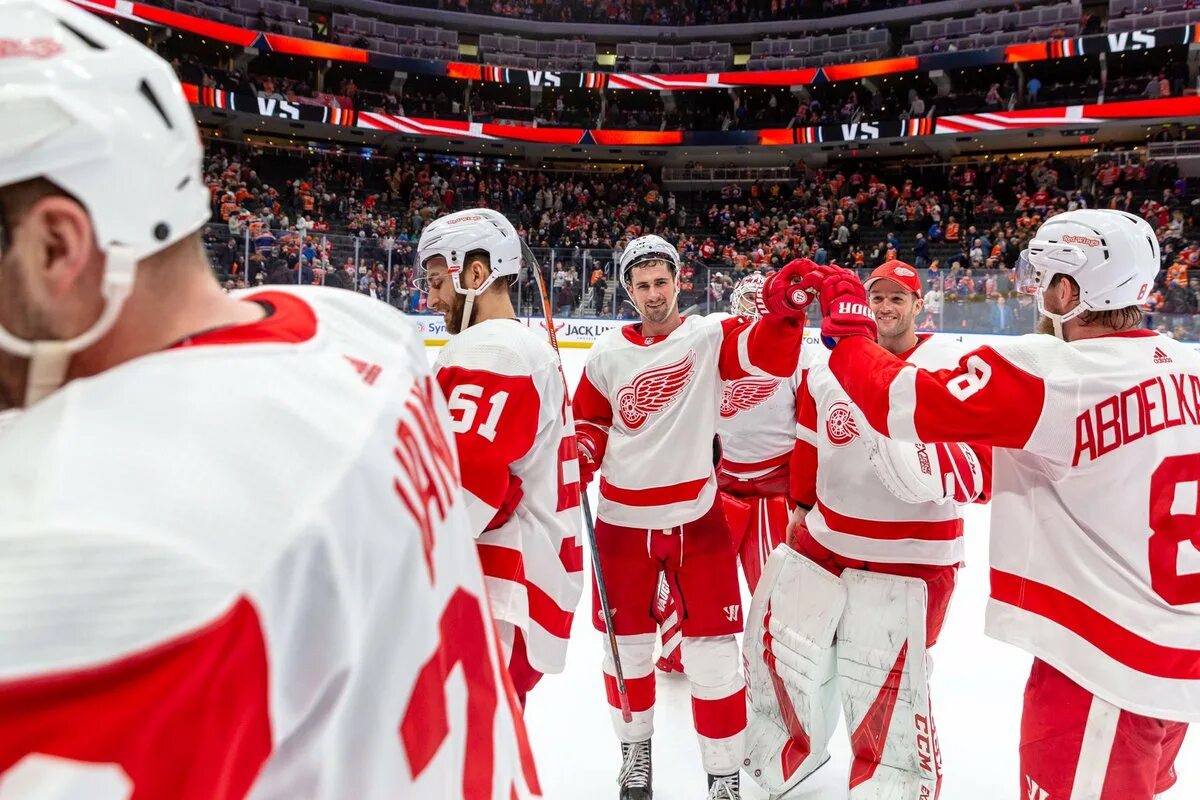 Даллас старз детройт ред уингз нхл. Ховард детройт ред вингс. Ларкин детройт ред уингз. Миннесота уайлд. Калгари флэймз детройт ред уингз 18 февраля.