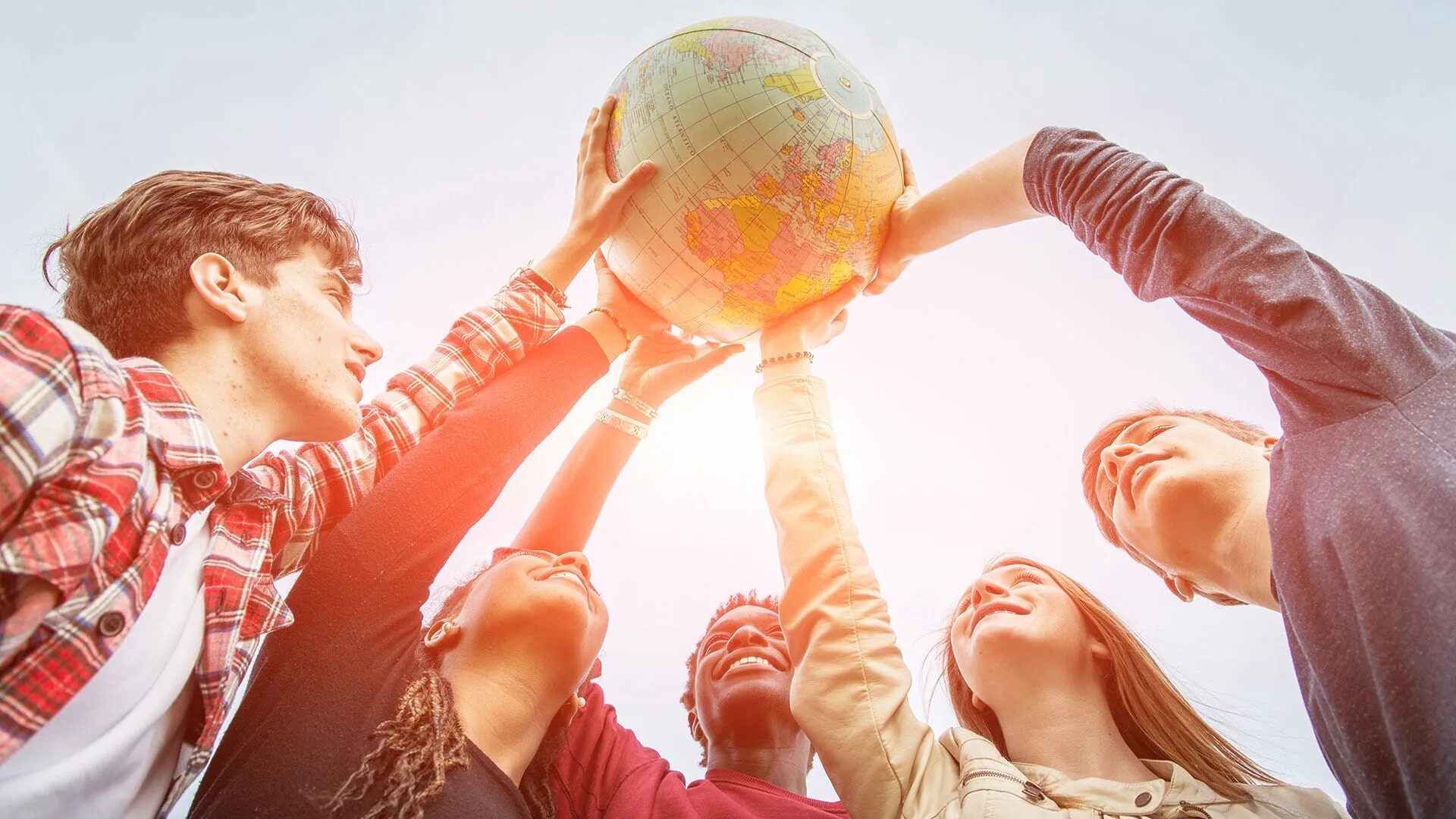 Педагог и подросток. Учащиеся студенты. Rus tili speaking group. Выпускной студентов. Группа людей на природе.