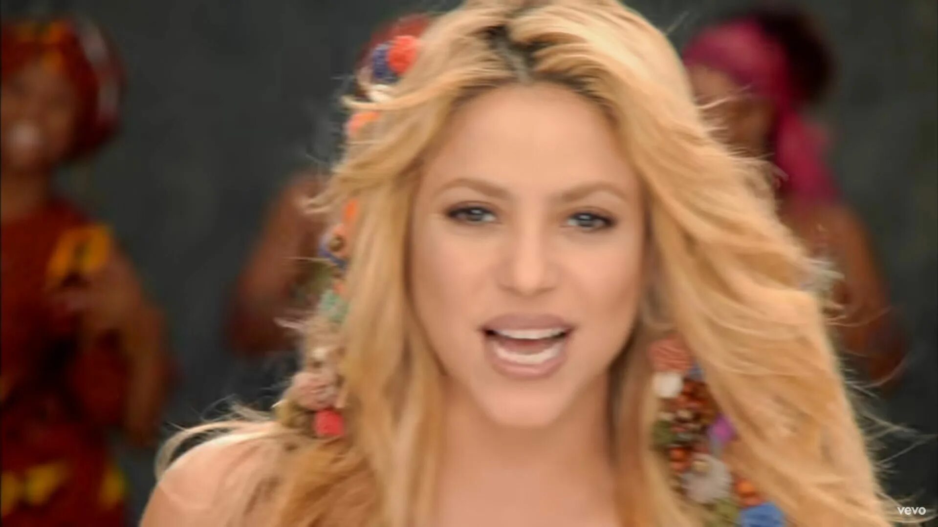 Shakira africa. Shakira 2010 Waka Waka.