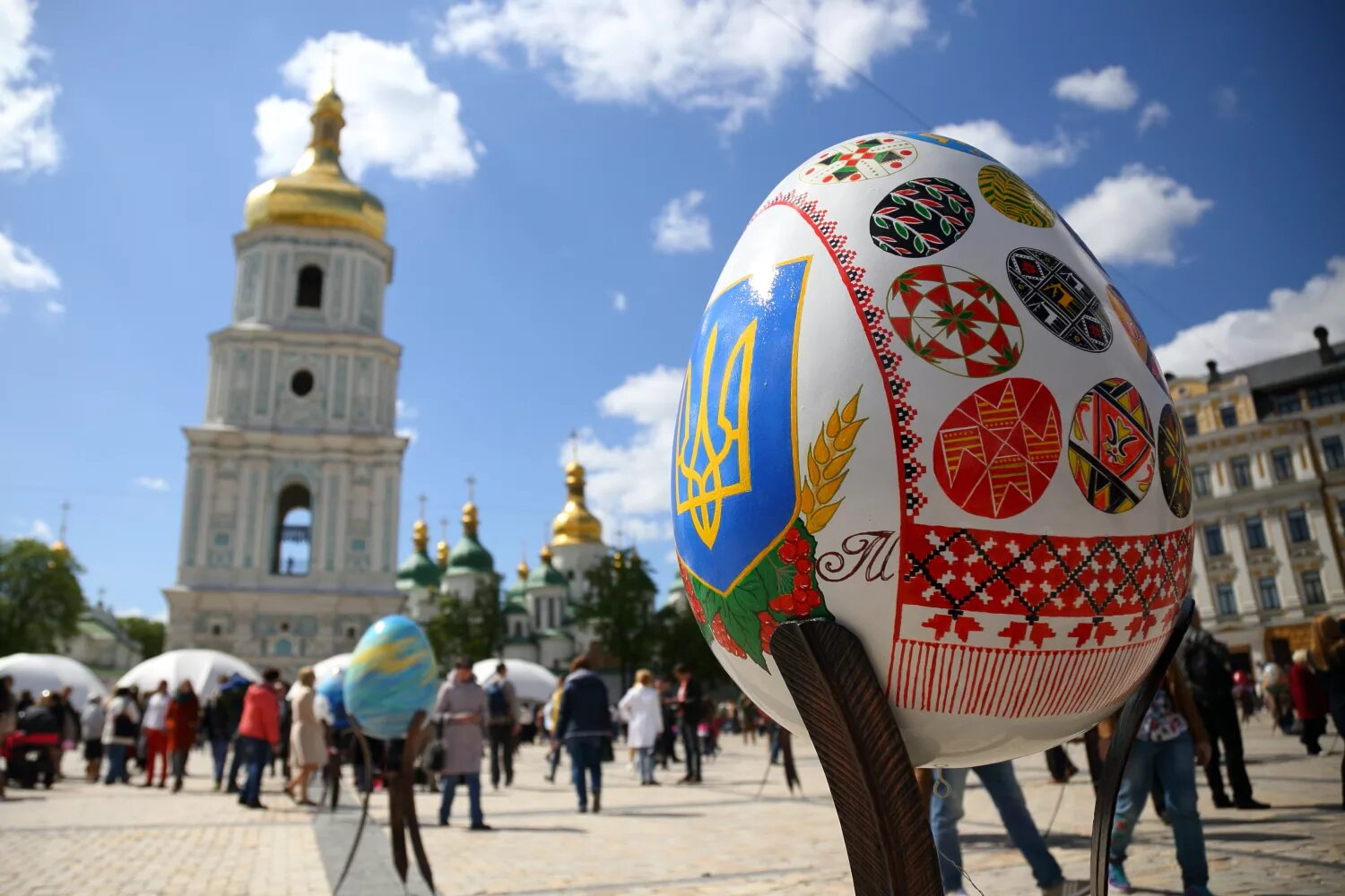 Писанки Христос воскрес. Пасха на Украине Великдень. С Пасхой на украинском. Пасхальные яйца Украина. Пасха в украине 2024 году какого числа