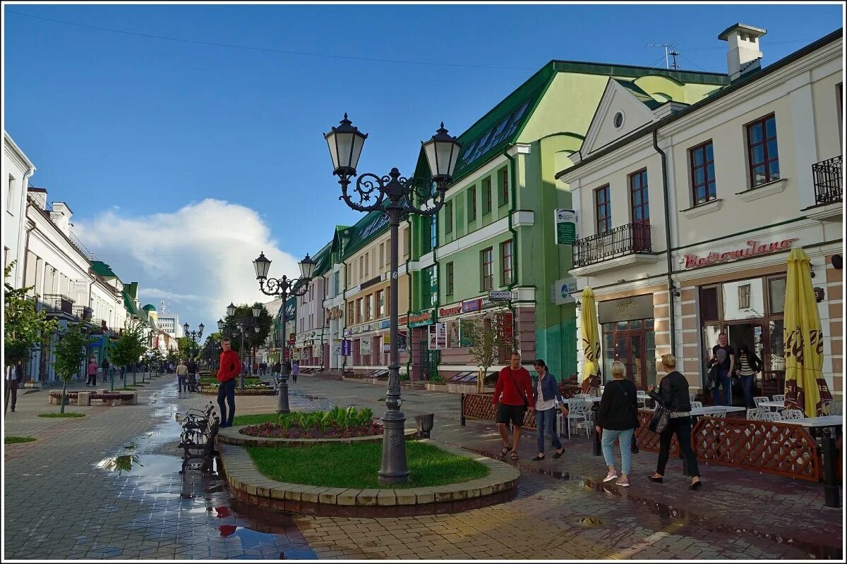 Время г гродно. Брест улица советская. брест пешеходная улица советская. гродно советская улица. пешеходная улица в гродно.