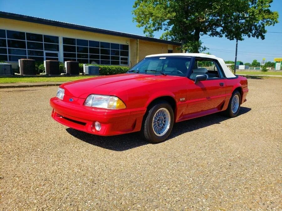 Ford мустанг 1990. Ford mustang 1990. Ford mustang 1990. Ford 1990. Мустанг 1990.
