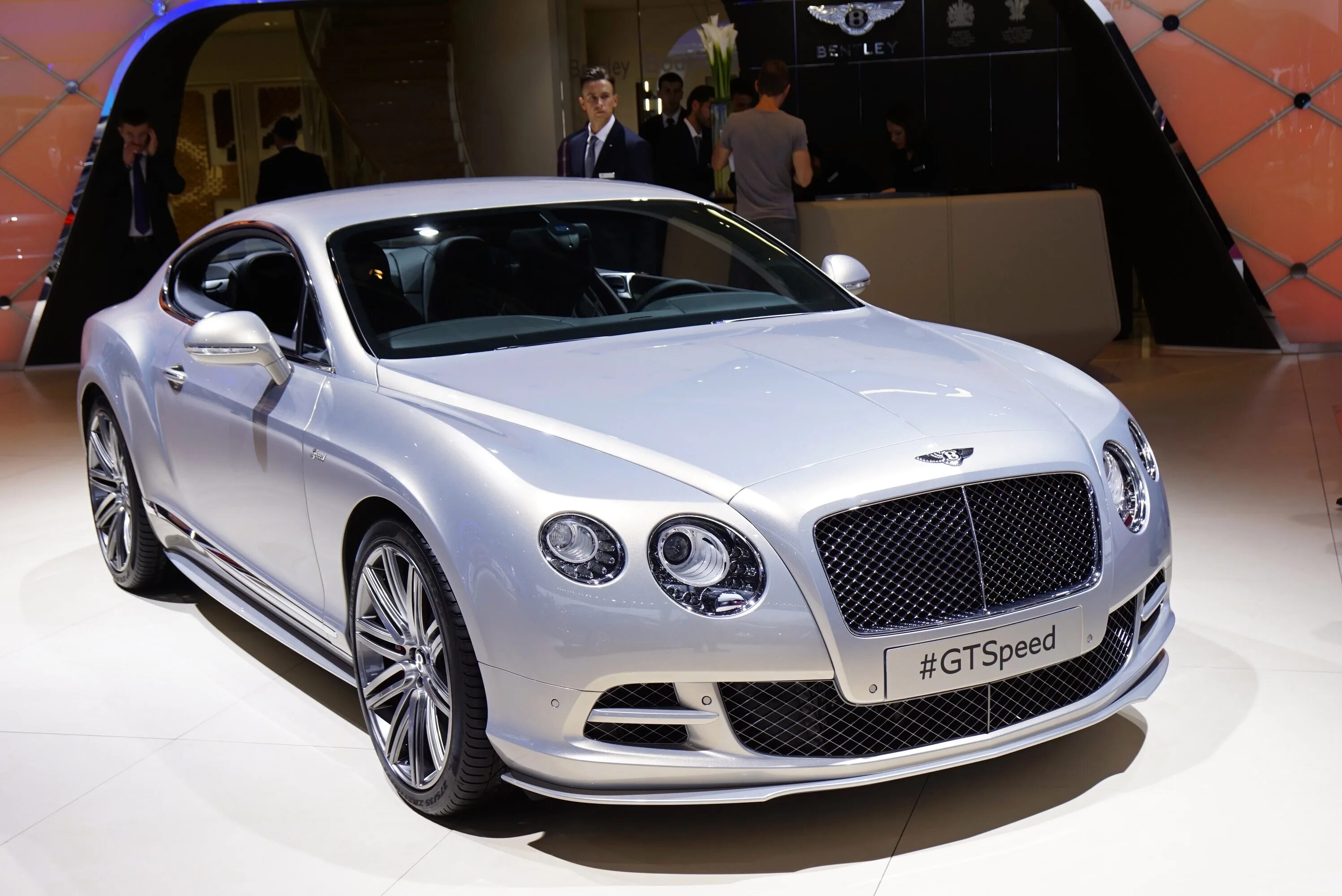 Бентли Континенталь gt Speed 2014. Bentley gt 2023. Бентли Континенталь gt 1. Бентли Континенталь gt 2015. Купить машины 2014 года