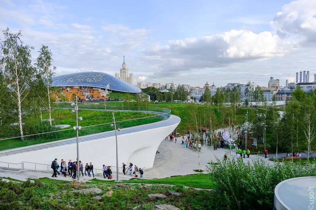 Зарядье развлечения. Парк Зарядье. Парк Зарядье в Москве. Ландшафтный парк Зарядье. Парк Зарядье смотровая.