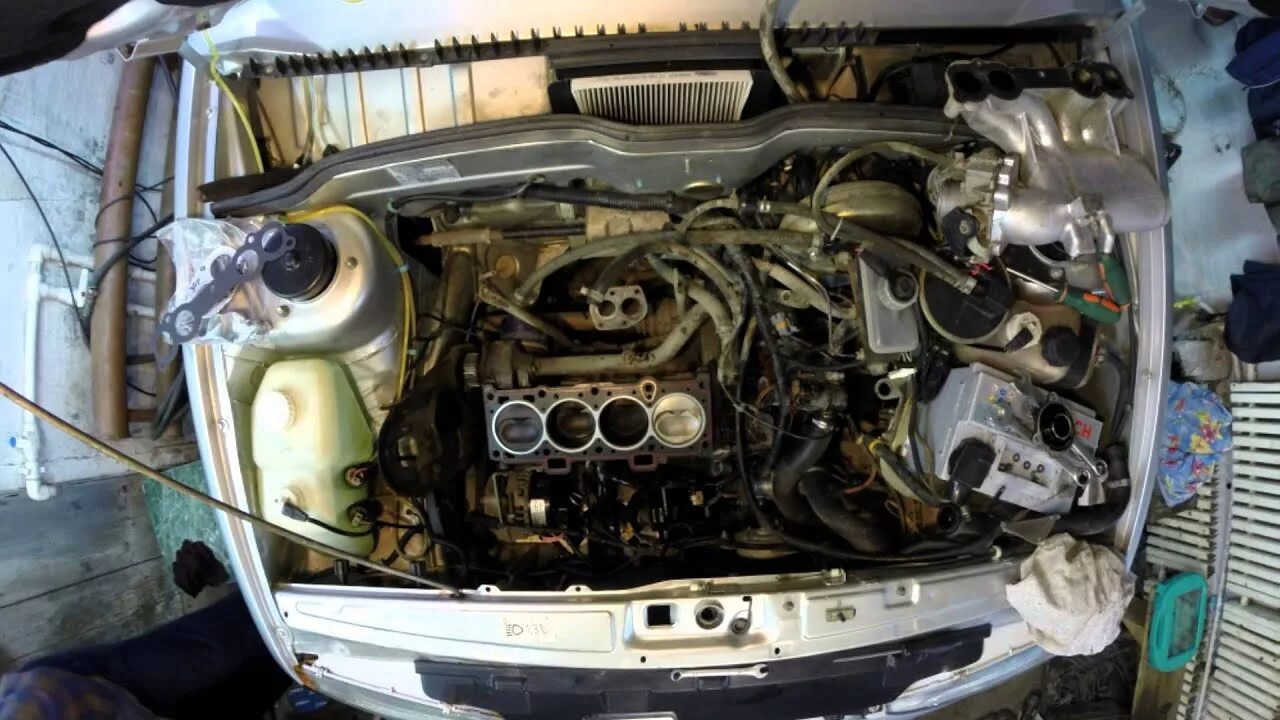 Inlet pipeline and exhaust manifold of the engine 2111 (1,5i 8v) - removal and i