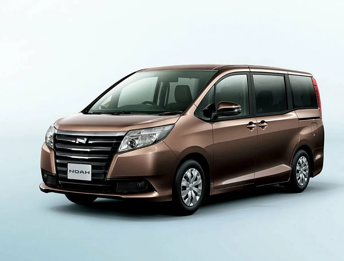 Toyota Noah 2014. Тойота Ноах 2022. Toyota Noah 2015. Тойота Ноах 2023.