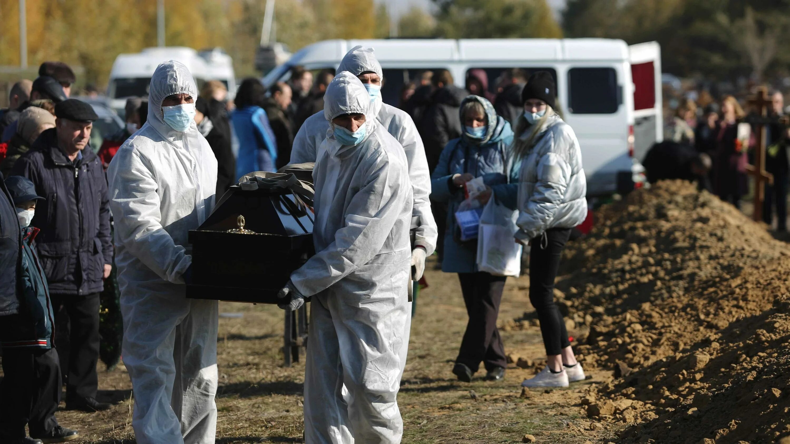 Омская область смертность с 2010. Смертность омская область. Омск численность. Рождаемость. Смертность омская область.