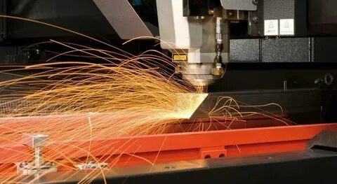 Чем разрезают листовую сталь на машиностроительных заводах