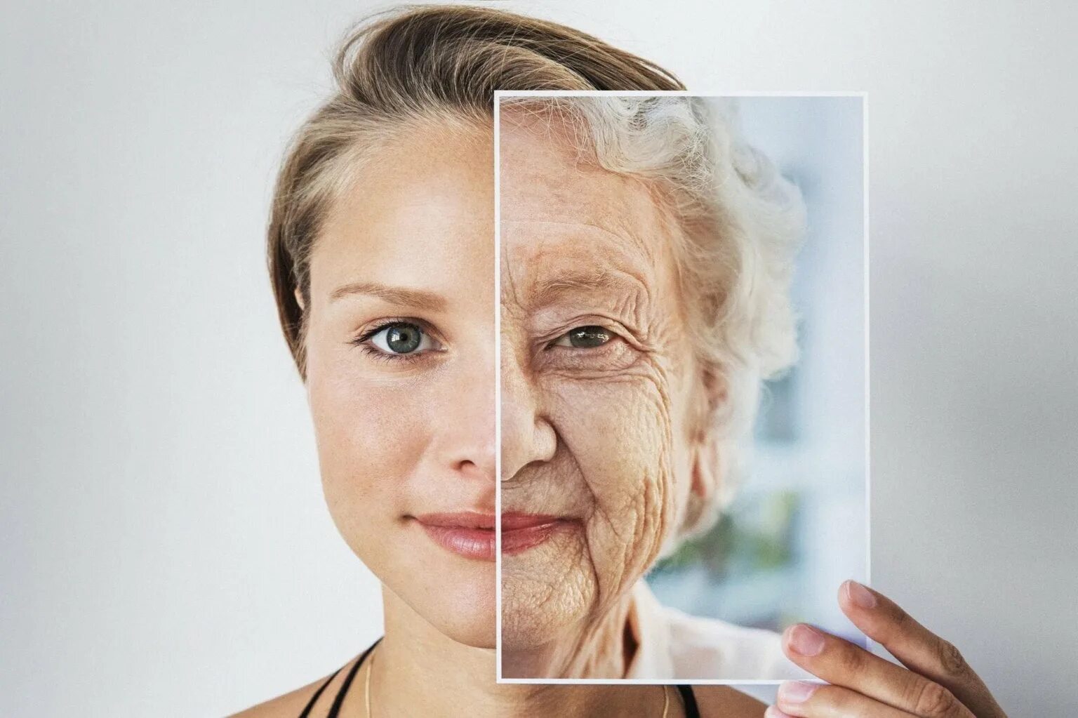Люди к старости становятся. Морщины на лице. Возрастные изменения кожи лица. Старение лица. Молодая и Старая кожа.