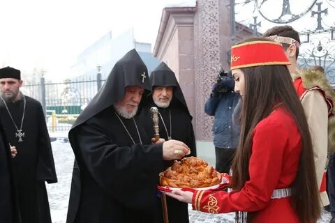 Чем отличается православная церковь от армянской