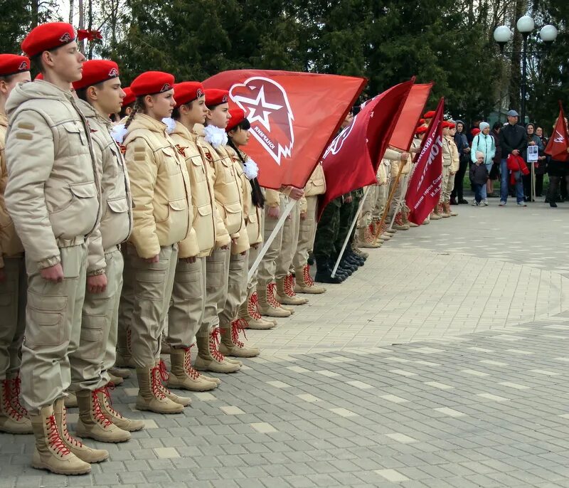 Юнармия чита парад. Парад 2019 тула юнармия. Юнармия парад. Юнармия на параде. Парад юнармейцев.