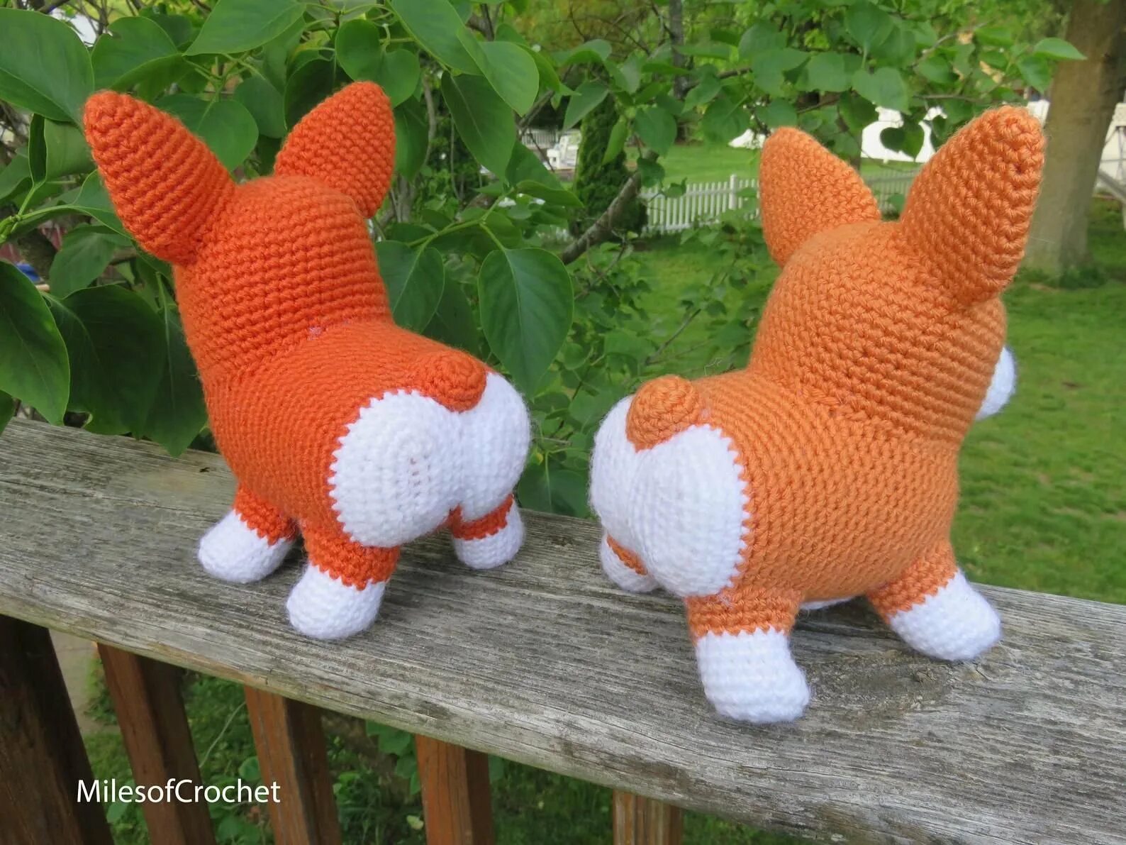 Корги связать. Игрушки амигуруми вельш корги. вязаный вельш корги. корги амигуруми. мк вязаный корги.