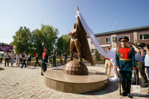 Открытие памятника гази загитову