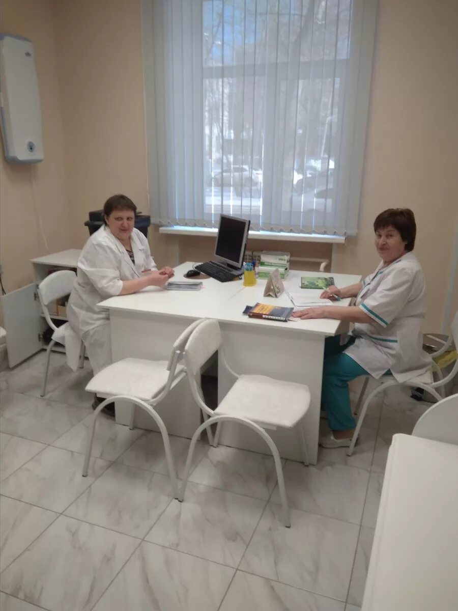 Инфекционная больница черняховск. Поликлиника черняховск. Черняховская инфекционная больница калининград. Телефон поликлиники черняховск. Улица ленина черняховск.