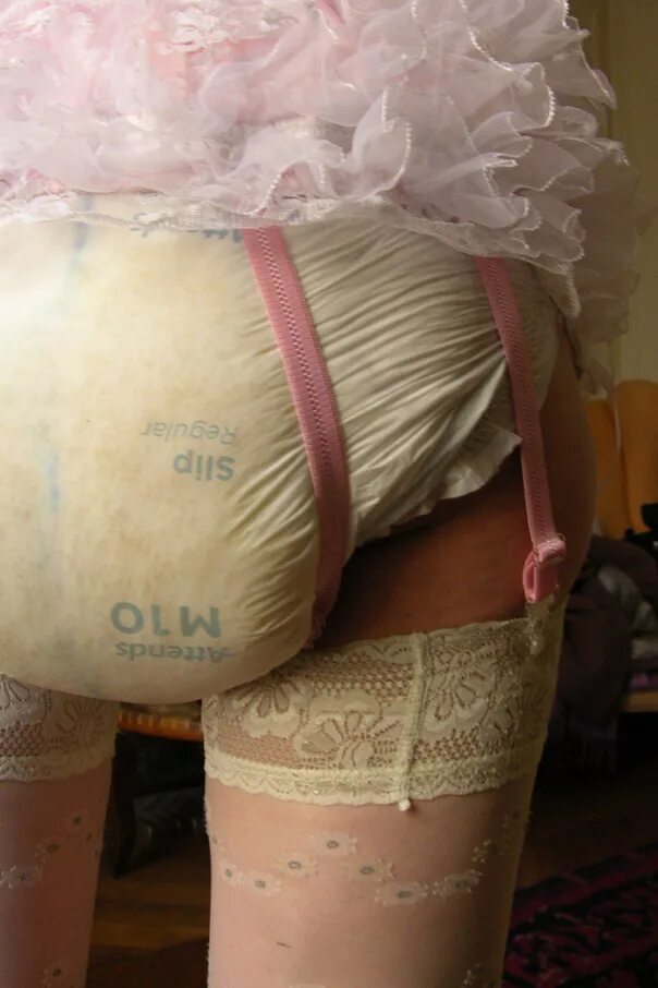 Девушки в памперсе 18. Abdl diaper подгузники.